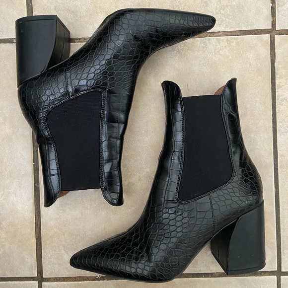 Forever 21 Shoes - Black Crocodile Print Healed Boots